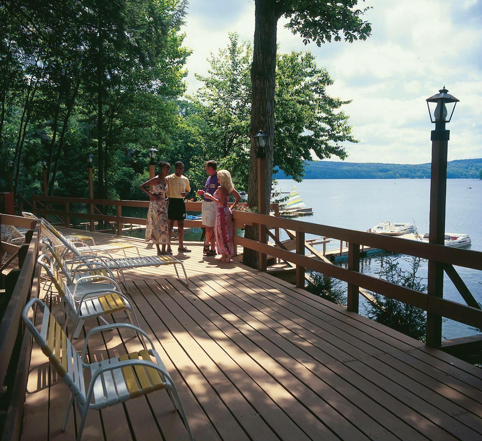 Cove Haven Resort Lakeville Kültér fotó